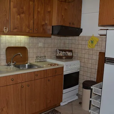 Holiday home Traditional Summer House In Marmari *